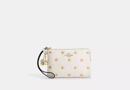 Coach - Boxed Corner Zip Wristlet With Star Print And Charms (Preorden)