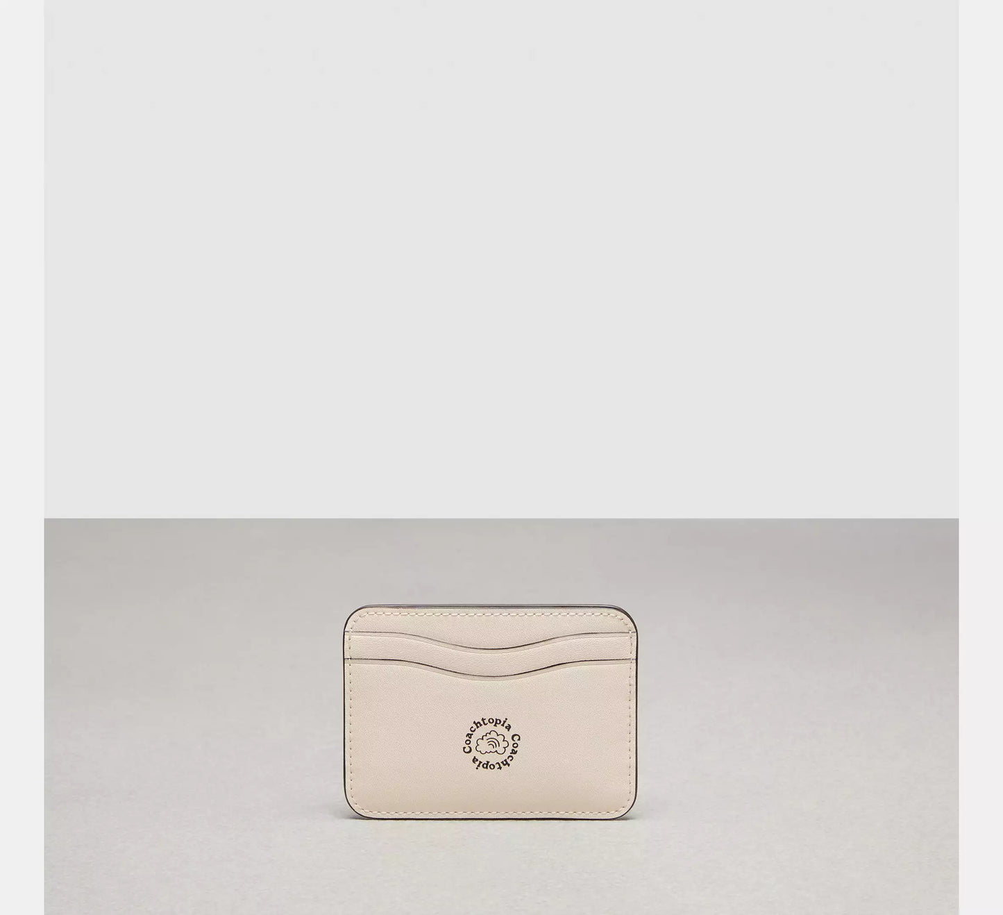 Coach - Wavy Card Case In Coachtopia Leather With Cherry Print (Preorden)